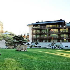 Alps Lodge